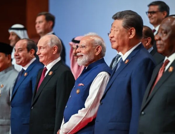 The Multi-Alignment Trap: How a Shifting BRICS and New Alliances Test New Delhi
